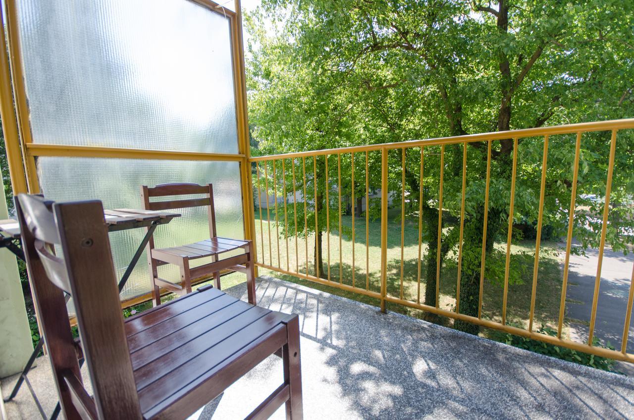 Apartment Near The Train Station Ljubljana Exterior foto